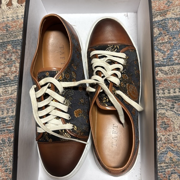 Gently used Taft Jack Sneaker in Eden - Picture 3 of 3